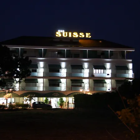 Suisse 3* Марина-ді-П'єтразанта