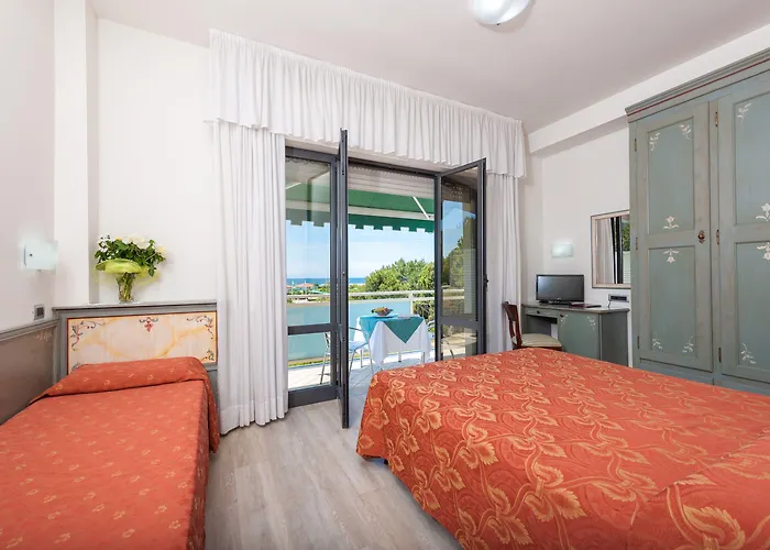 Suisse 3* Marina di Pietrasanta